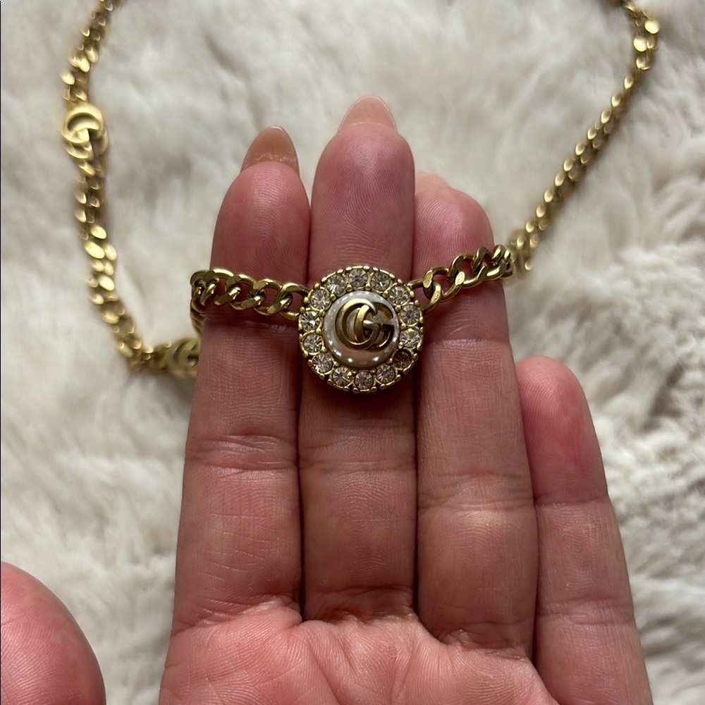 Gucci Gold Necklace - Picture 2 of 4